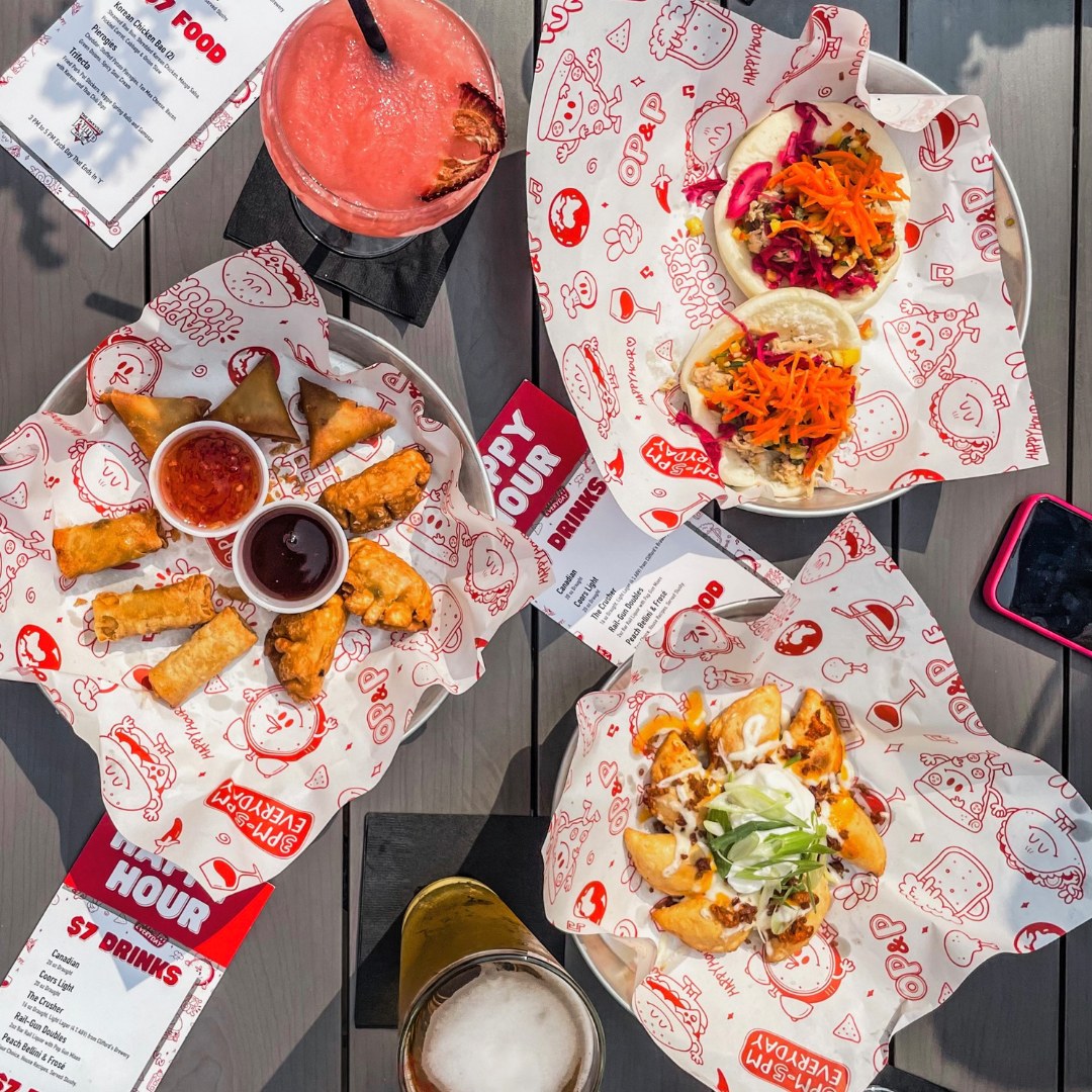 Happy hour food and drinks at The Clarkson Pump & Patio